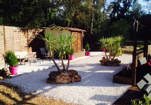 La Bastide De L'Issole Apartamento Besse-sur-Issole Quarto foto