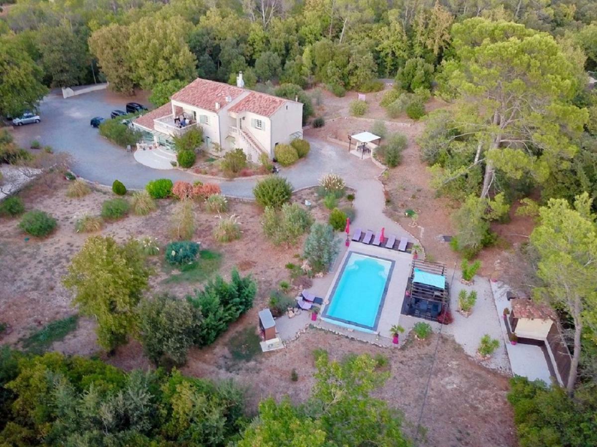La Bastide De L'Issole Apartamento Besse-sur-Issole Exterior foto